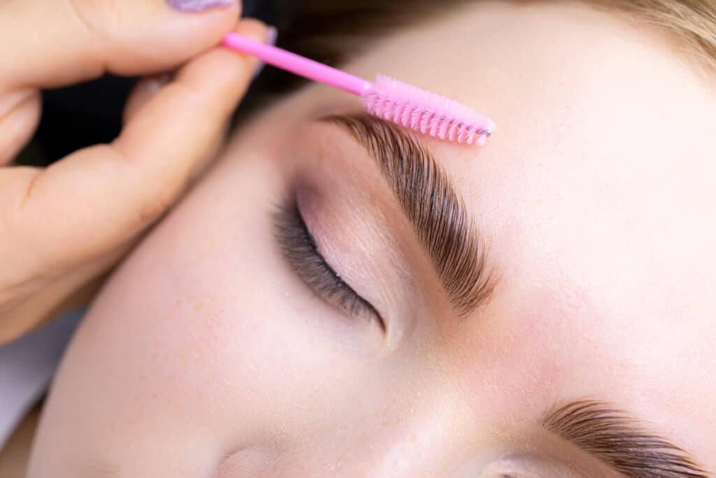brow lamination vs microblading